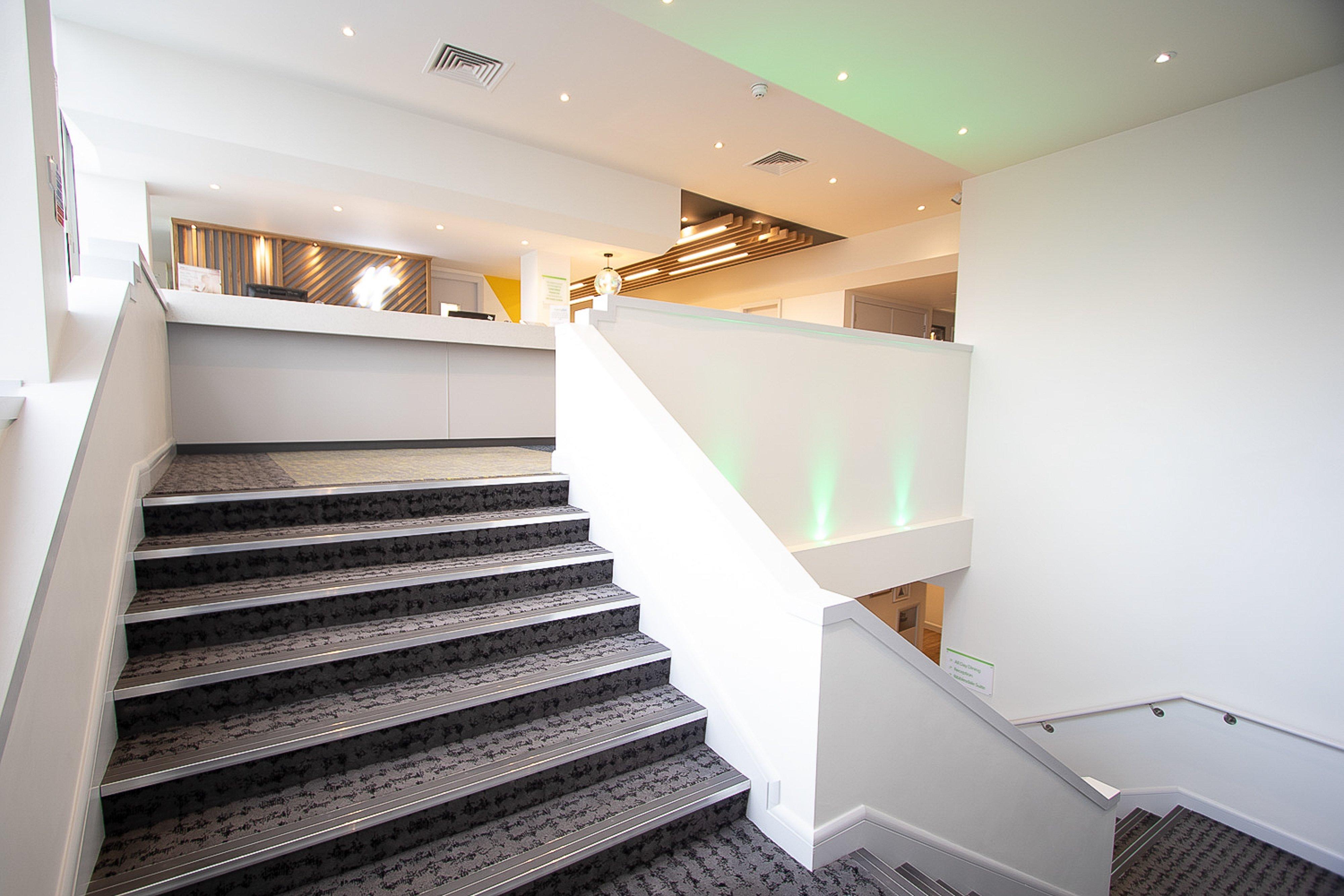 Holiday Inn Preston By Ihg Экстерьер фото