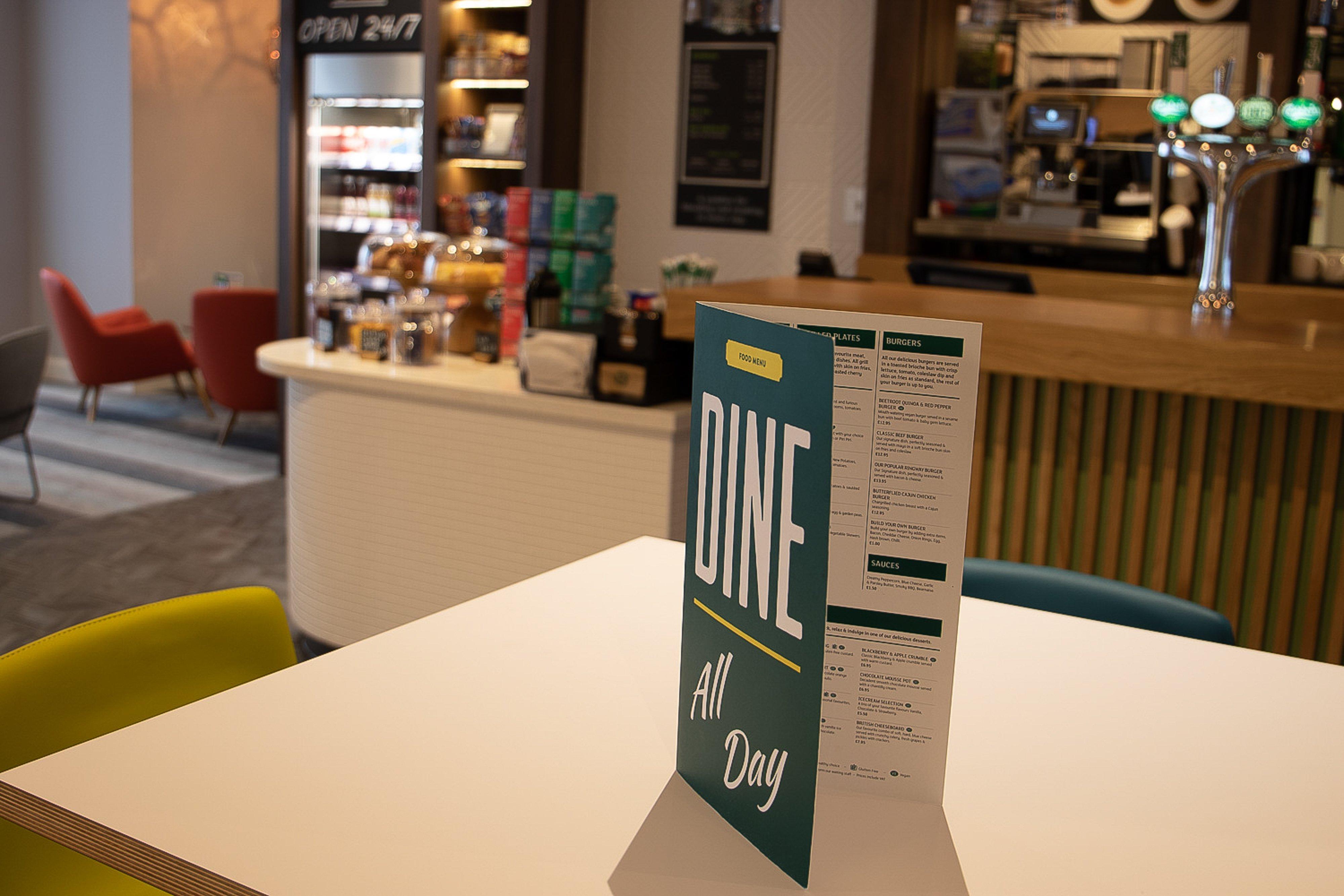 Holiday Inn Preston By Ihg Экстерьер фото